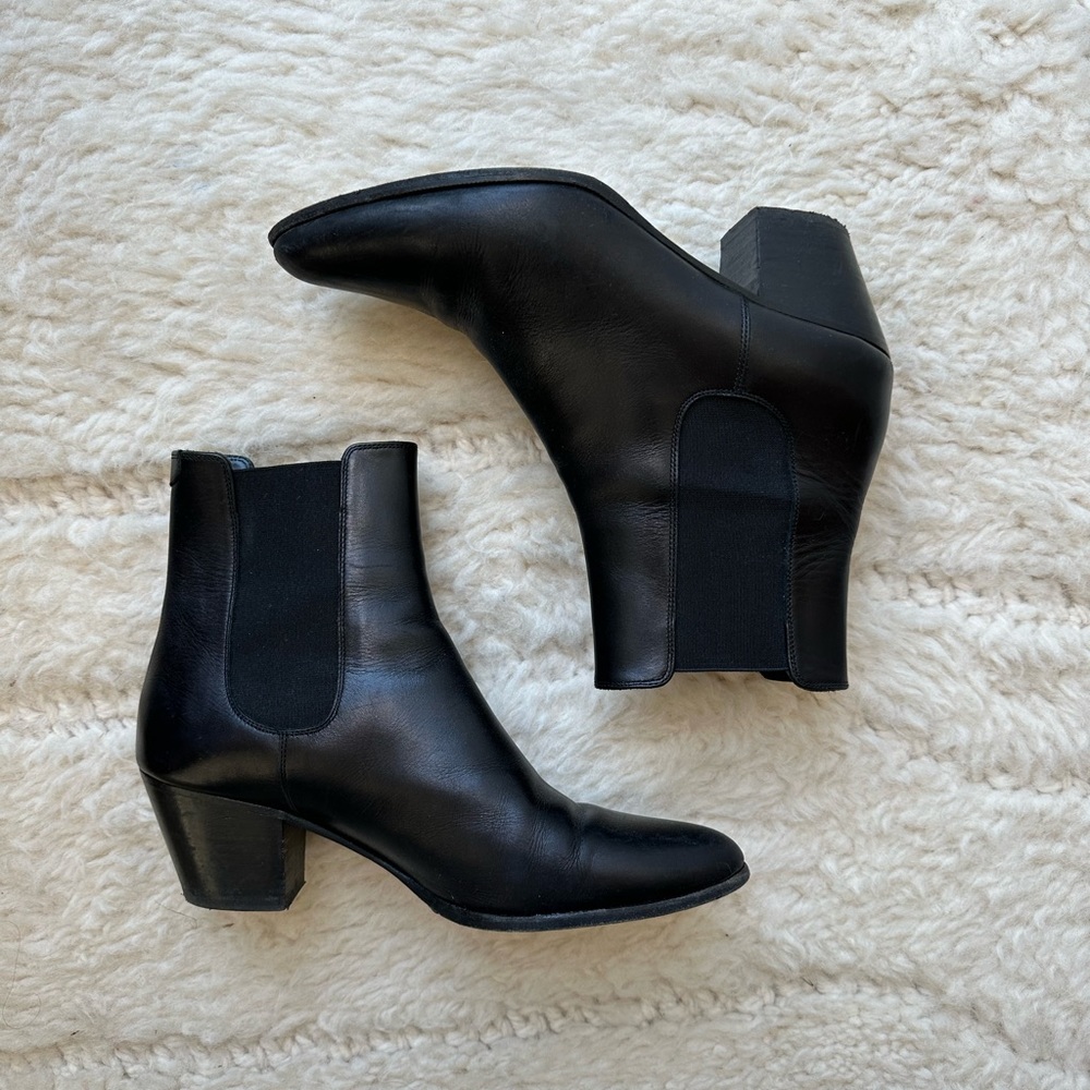 Black Celine boots in perfect condition